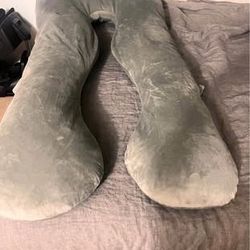 Pregnancy pillow