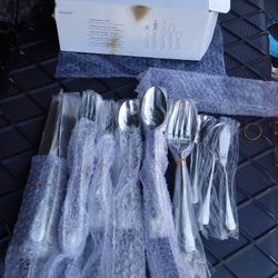 STILLOYE 64 PIECE FLATWARE SET. $50 Or Best Offer.
