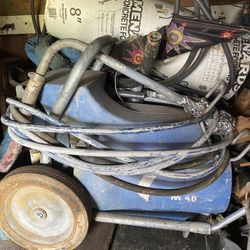 Professional Paint Spray Guns and Pump 