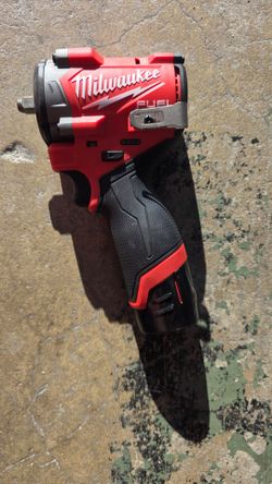 Milwaukee FUEL Gen 2 M12 Cordless Impact Wrench 3/8  drive
