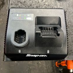 Snap On Battery Charger 