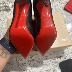 🔥🔥 Christian Louboutin Size 5 Exquisite Heels 🔥🔥