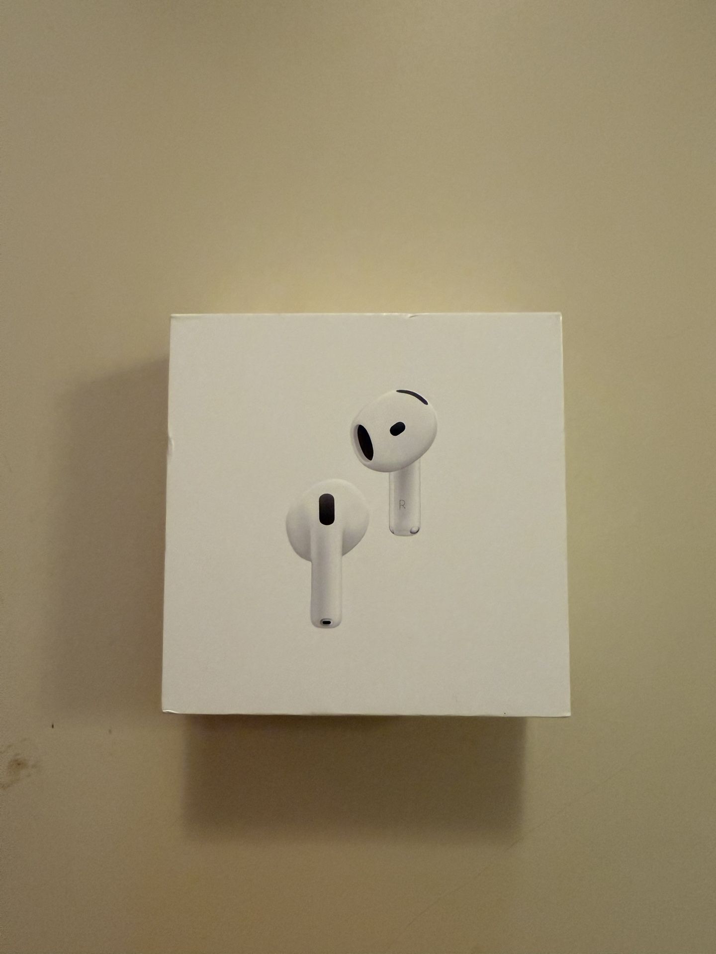 Apple AirPods 4