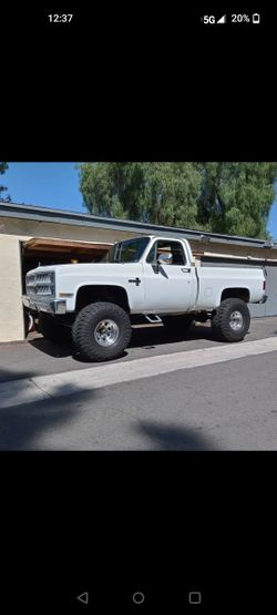 1987 Chevrolet 1/2 Ton Pickups