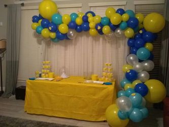 Balloons arch