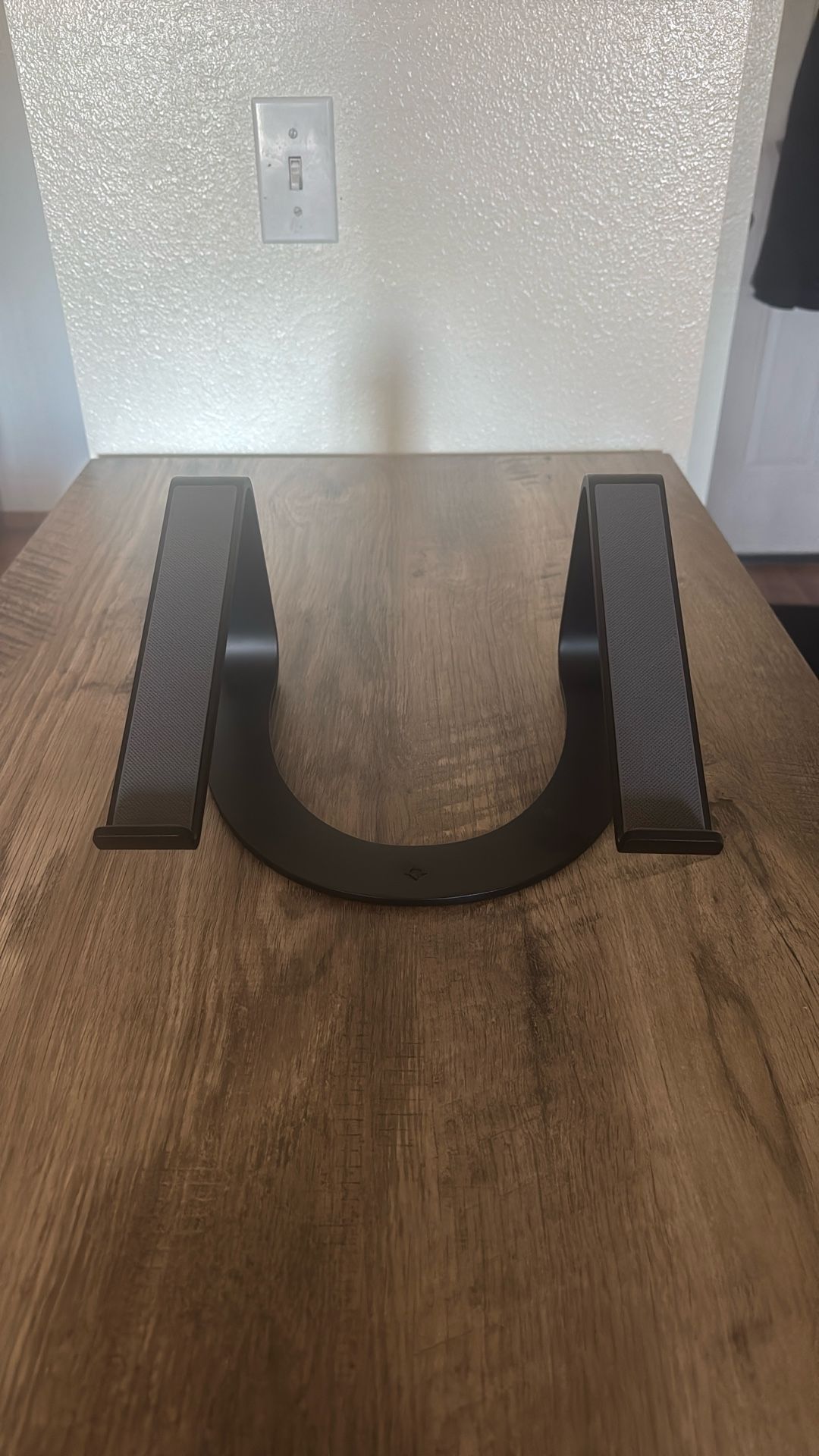 MacBook Laptop Stand