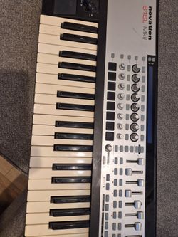 Novation piano 61SLMK11