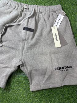 Fear of God Essentials Shorts Color:Dark Oatmeal Size: (L)