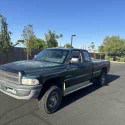 1995 dodge 4x4 12 valve cummins turbo diesel. P-pump