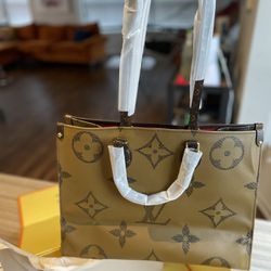 LV' Tote Bag for Sale in Chicago, IL - OfferUp