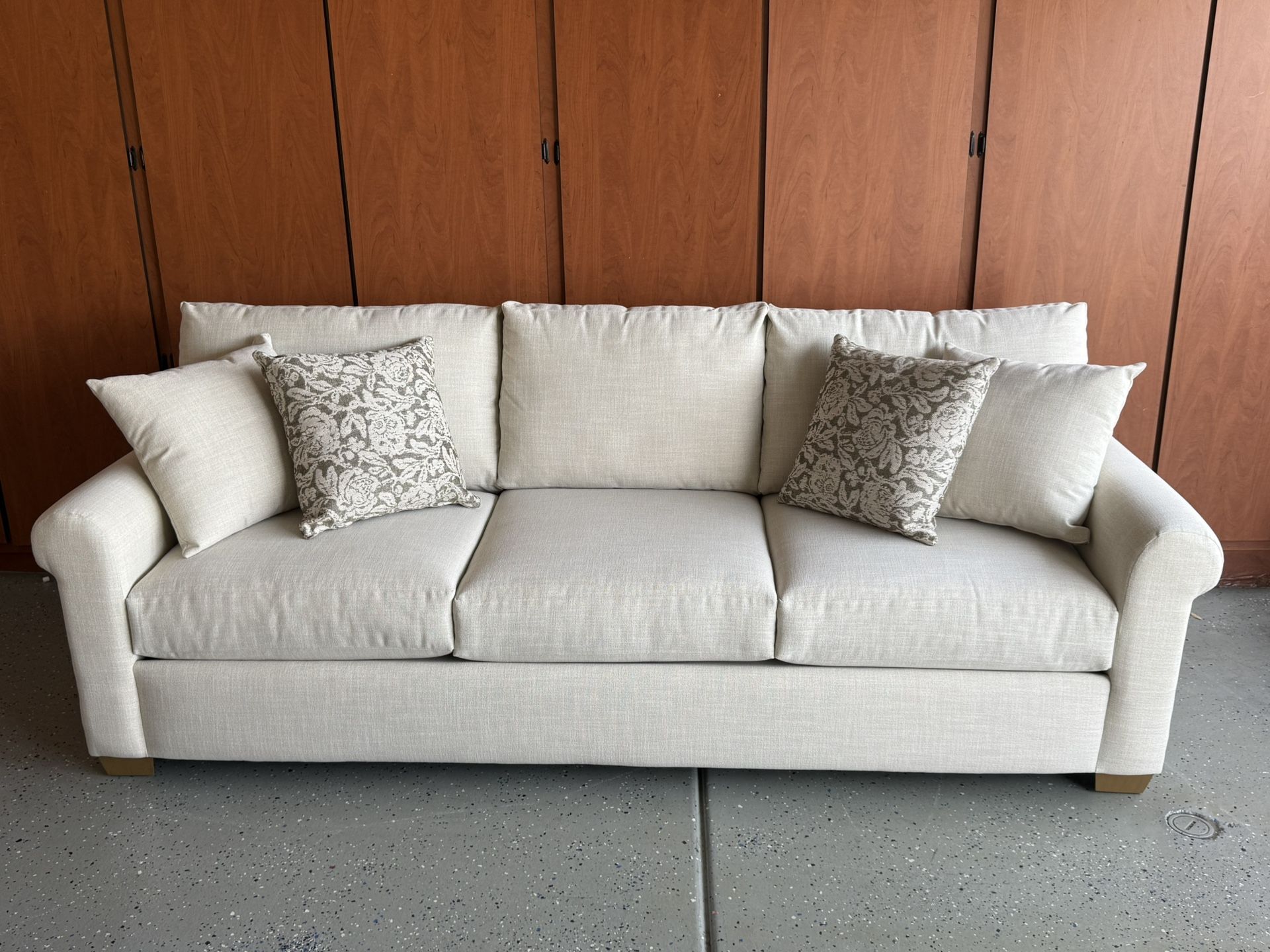 Free Delivery 🚚 Brand New Lago Down 101” Living Spaces Sofa