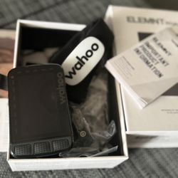 Wahoo Elemnt Roam V2 + Wahoo heartrate sensor
