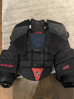 CCM AB 500 Goalie Chest Protector