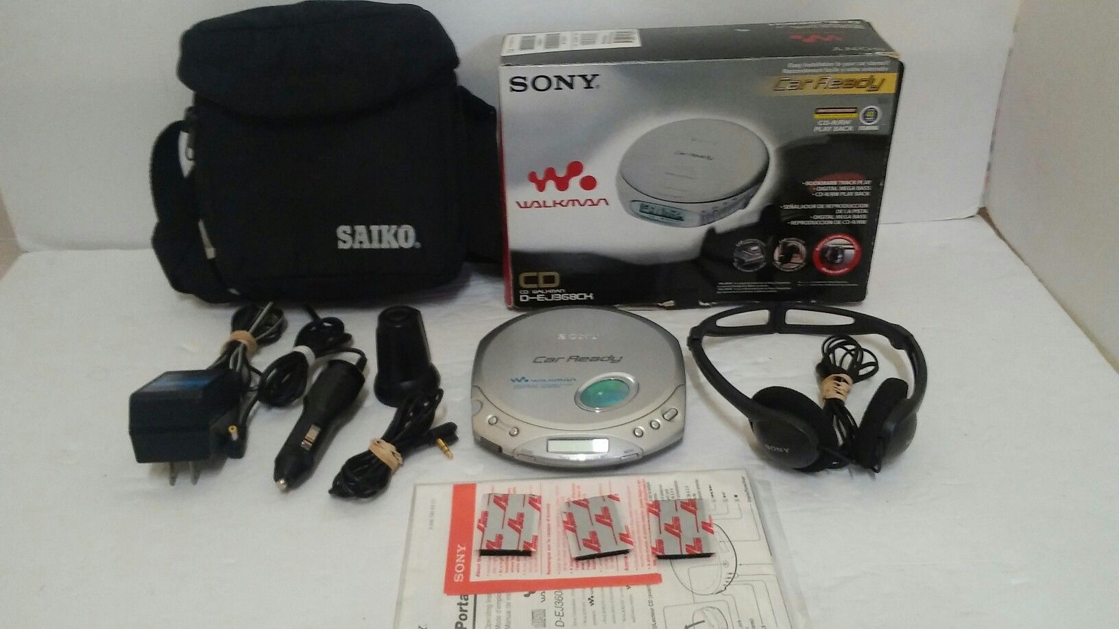 Sony Walkman D-E368CK Portable CD Player car ready CD-R/RW in Box with Headphone