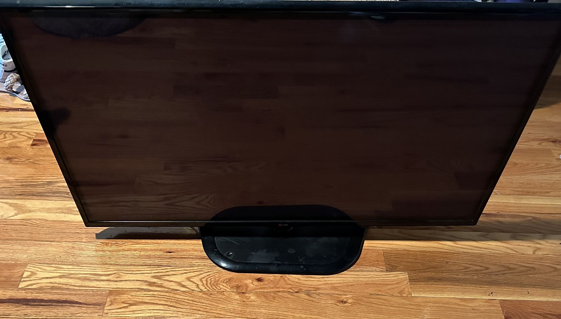 LG 50” Plasma TV