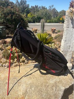 Taylormade Flextech Crossover Mens 14 Way Black And Red Stand Bag