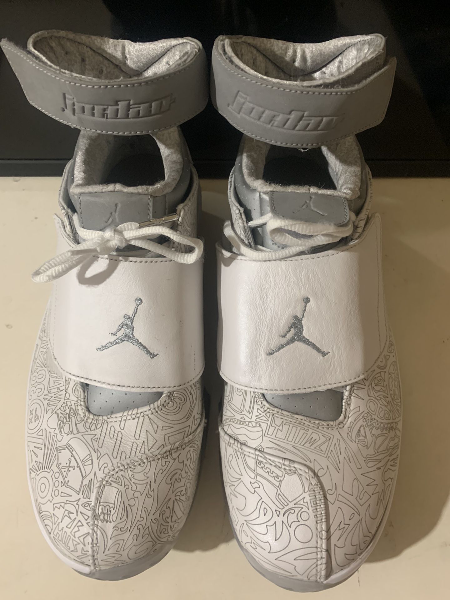 Jordan 20 Laser Size 10