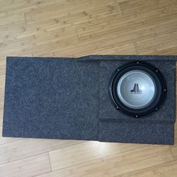 Subwoofer with CUSTOM box | JL Audio