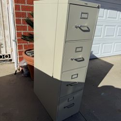HON 4 Drawer Vertical File Cabinet with Lock