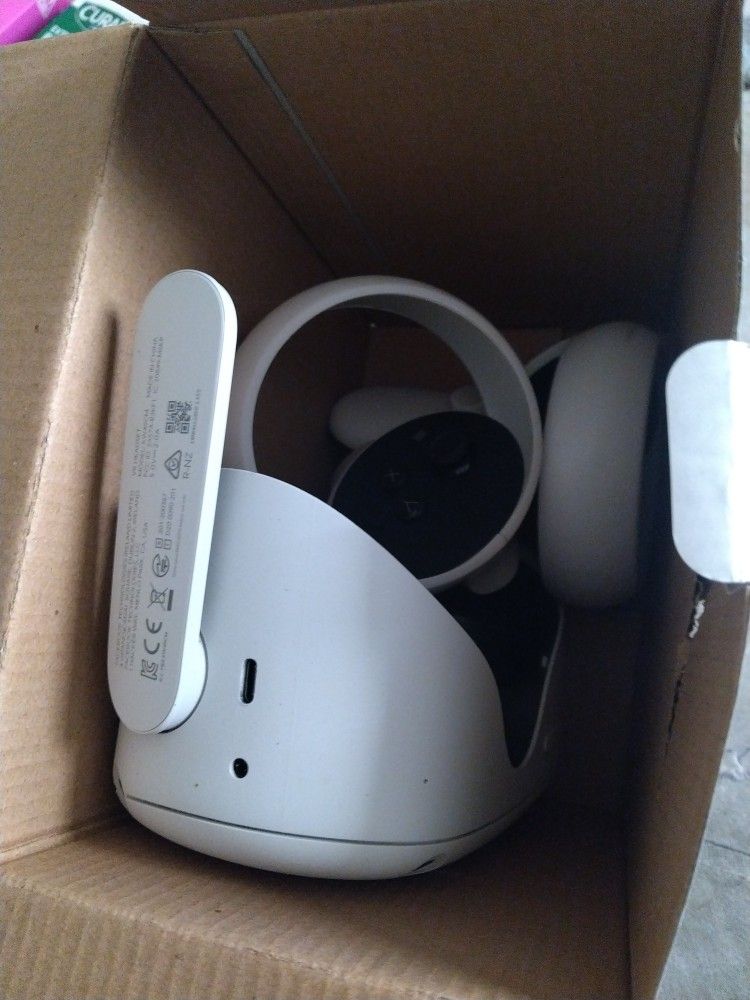 Oculus Quest 2 No Strap Broken Screen Easy Fix 