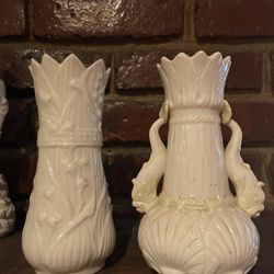 Beleek Chinese 2 pc set ,small chip on 1