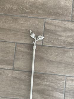 Curtain rod up to 122 inches