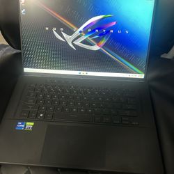 ASUS Zephyrs M16 
