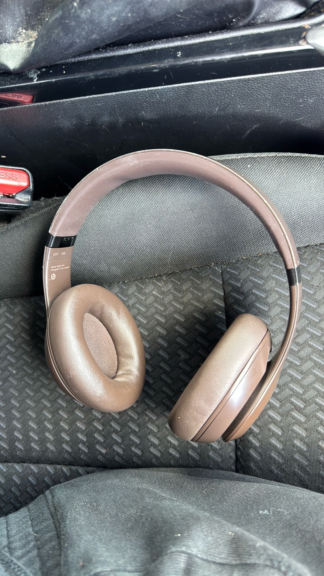 Beats Studio Pros