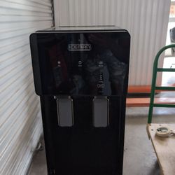 Chefman Iceman Water/Ice Dispenser