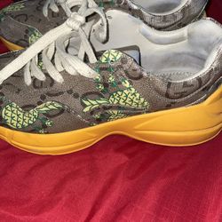 GUCCI SHOES 