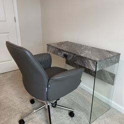 Small Desk And Chair
