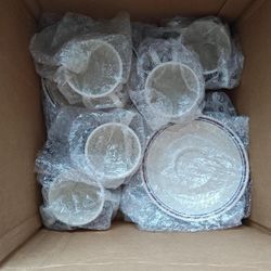 Correlle vintage dish set