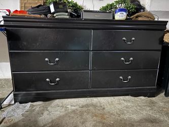 Black Dresser