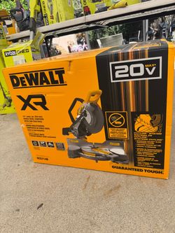 20-Volt MAX XR Cordless 10 in. Dual Bevel Fixed Miter Saw (Tool Only)