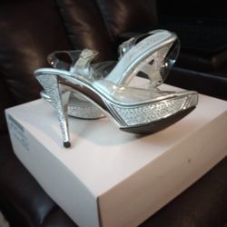 Size 10 Silver And Sparkle