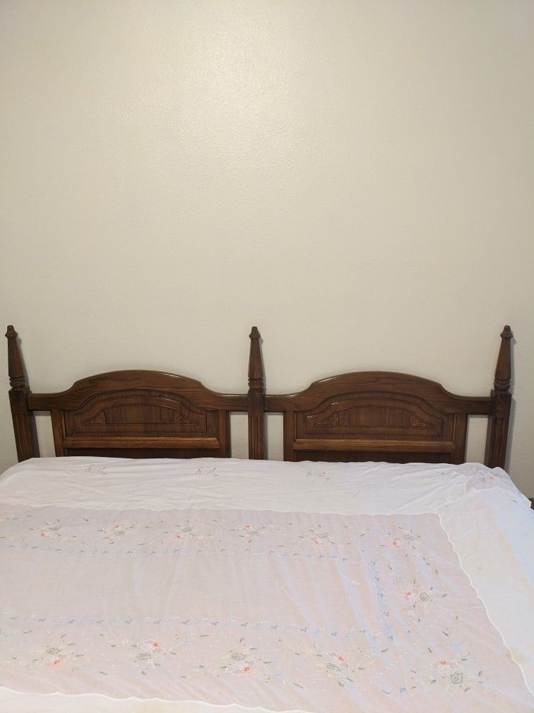King size Bedroom set