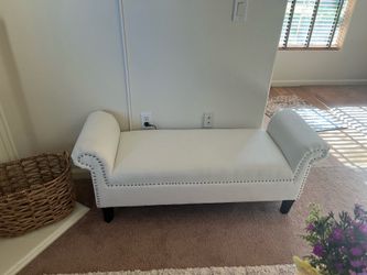 Upholstered Accent Bench (Cream/Ivory)