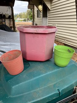 3 misc. pots