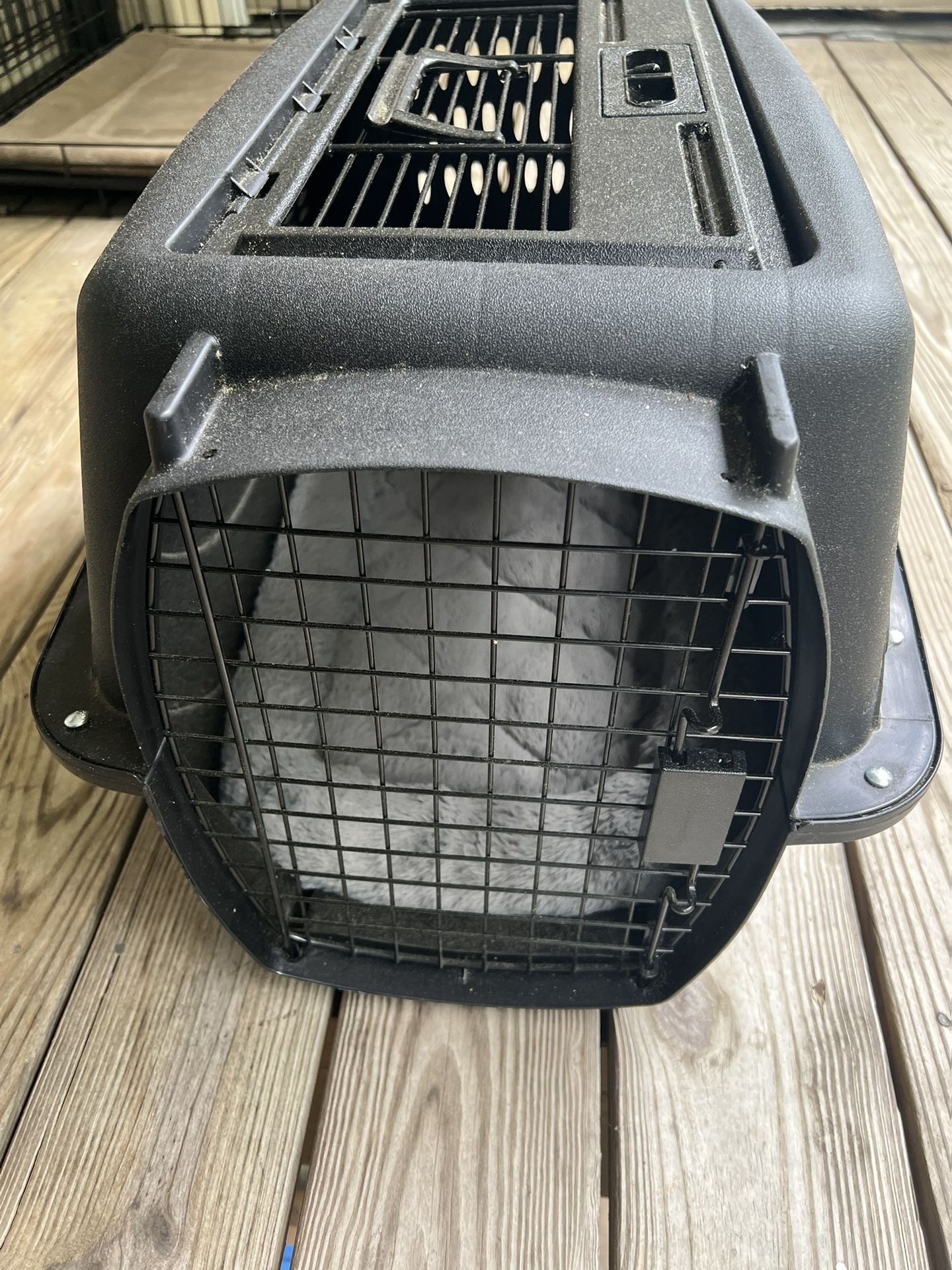 Dog Carrier And Liner 32 Inch