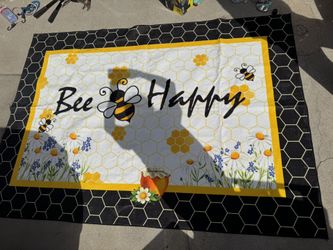 Bumblebee Carpet 🐝
