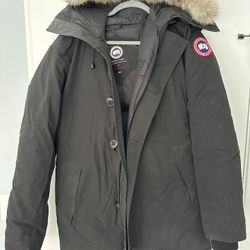 BLACK CANADA GOOSE PARKA