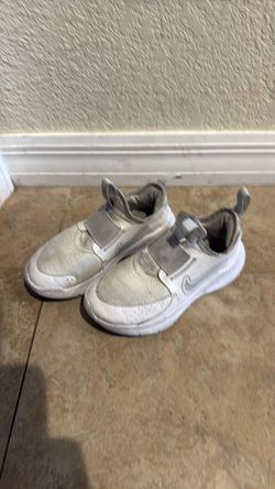 Nike Kids Slip-On Sneakers White Gray