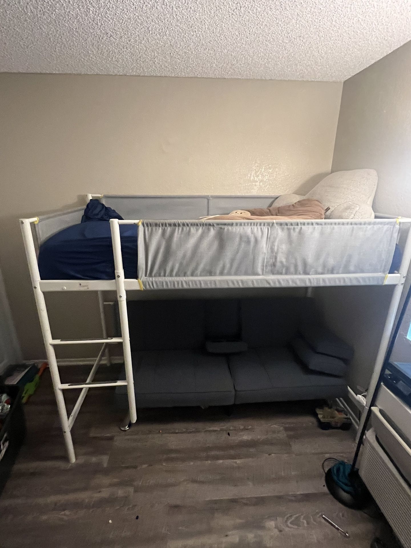Bed And Futon Combo