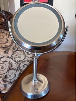 mirror