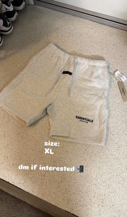 Light Oat Essential Shorts