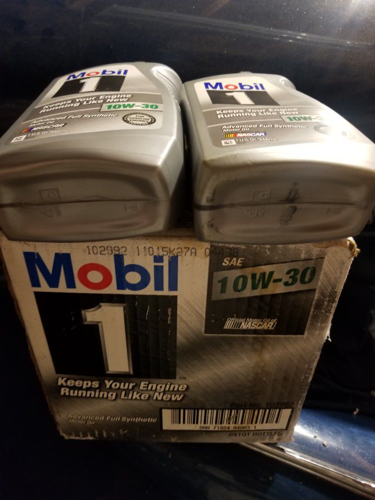 Mobil One Oil Full Synthetic Oil 10w-30 8qts $30