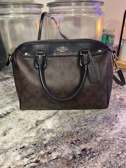 Coach Mini Signature Crossbody Bennett Satchel Handbag with Crossbody Strap