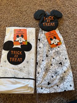 Disney Mickey Mouse Halloween Kitchen Towel Set