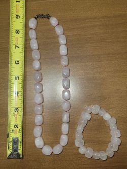 Rose Quartz tumble stone necklace & bracelet weighs 5.9 ounce
