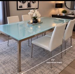 Glass table or Desk
